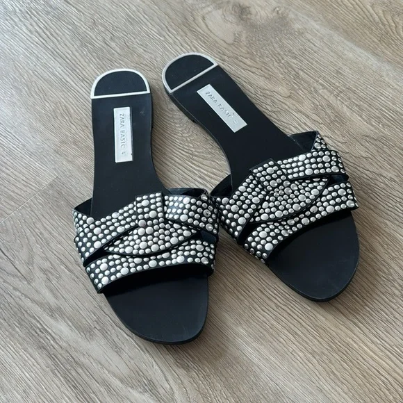 Zara Black and Silver Sandals - Picture 2 of 3